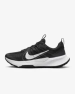 Black Nike Run Shoes