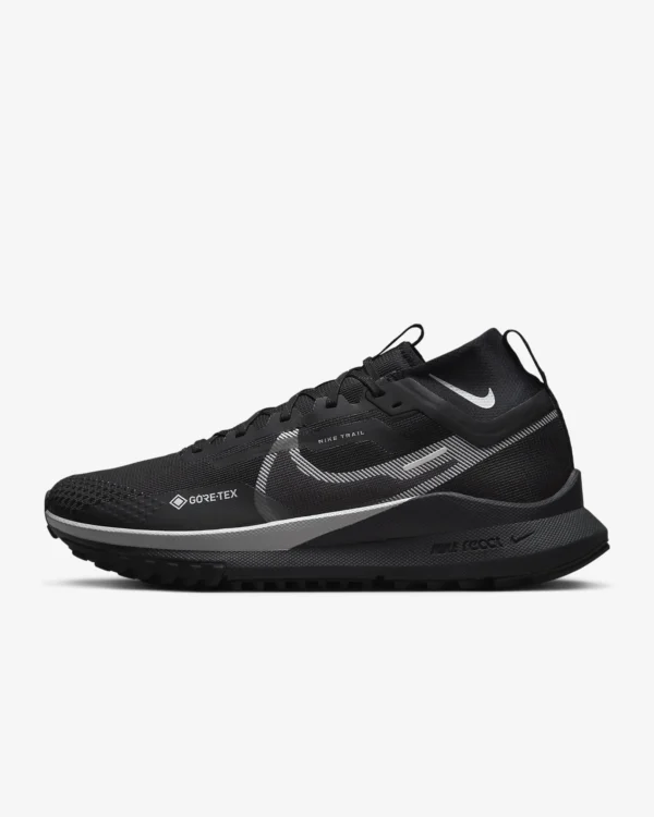 Black Nike Running Shoes