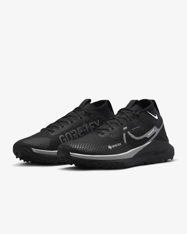 Black Nike Running Shoes