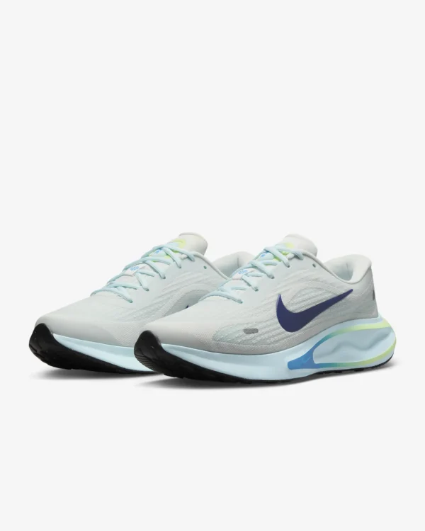  Nike - Men's Running Shoe